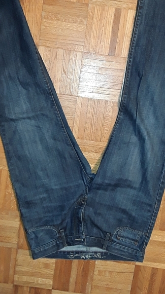 Old Navy Straight Jean's - Picture 1 of 3